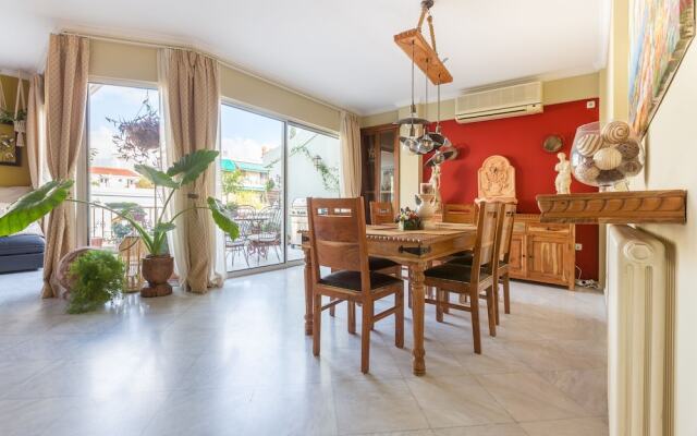 Sunny Luxurious 2Br 2Ba Apt In Athens