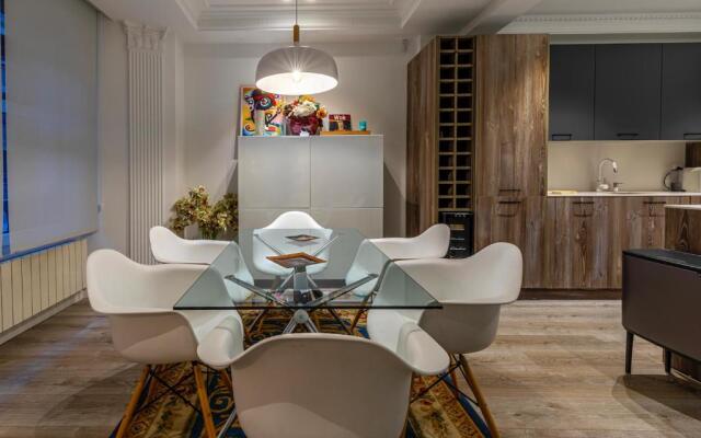 110 M2 Central apartment in Abando Close To Guggenheim with parking