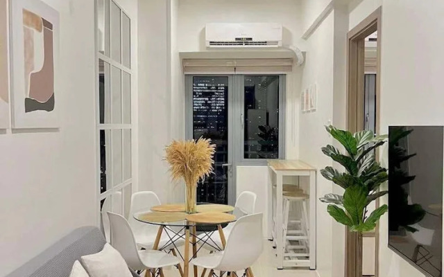 Stylish City Escape in Mandaluyong - Central Condo Living