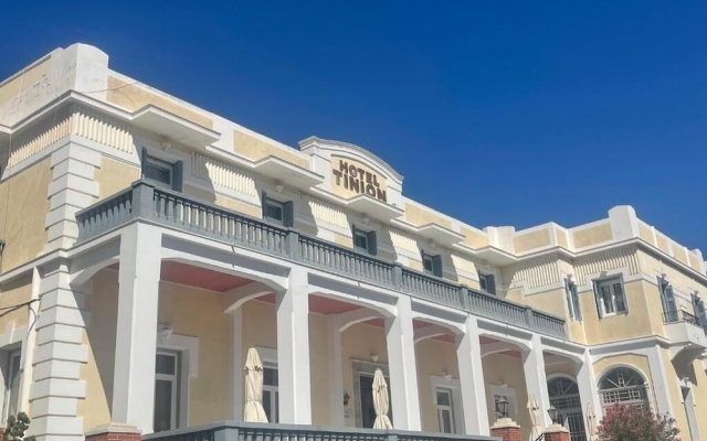 Tinion Urban Hotel