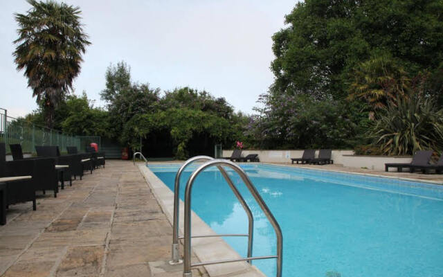 Fernhill Hotel