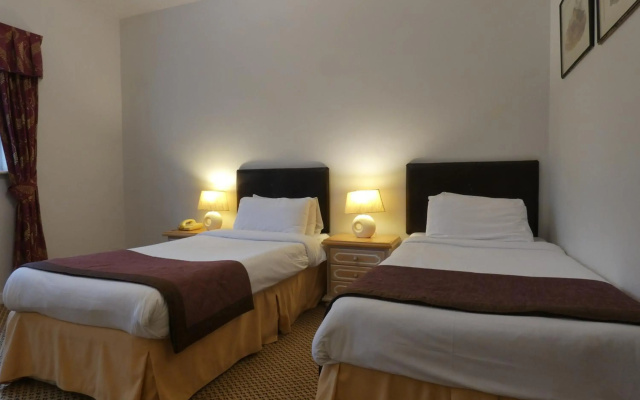 Marston Farm Hotel