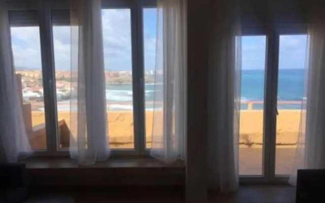 Big, large cozy apartment with sea view