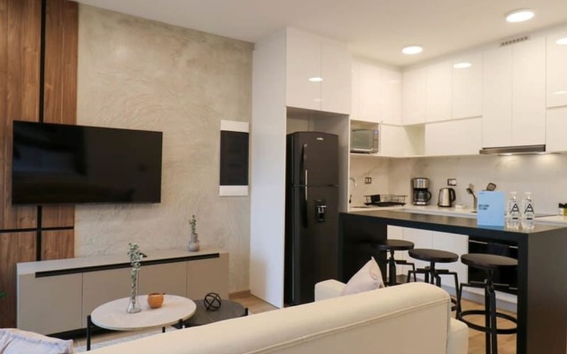 w Cozy Loft With Balcony in Barranco