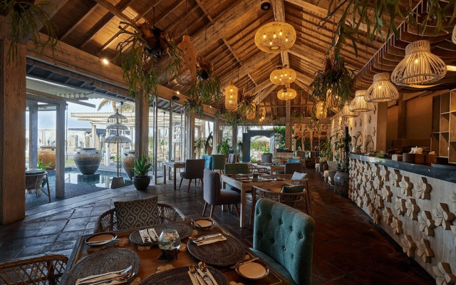 The Royal Purnama Art Suites & Villas