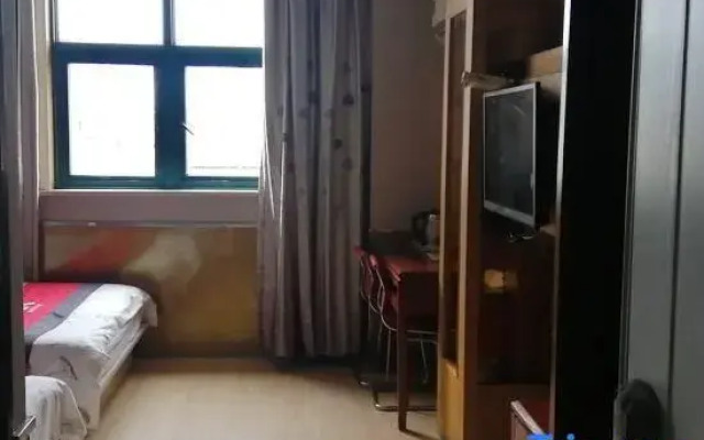 AA Room Hotel (Shanghai Donglin Temple)