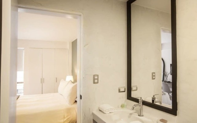 w Centric 1BR w AC in Miraflores