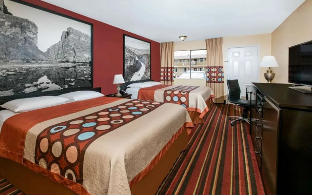 Super 8 Motel - Temple