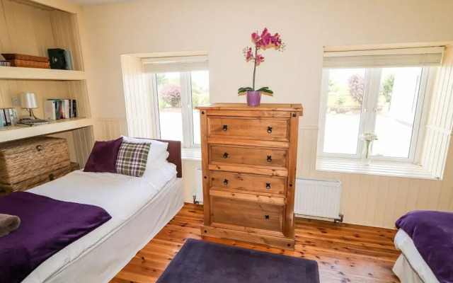 Whispering Willows - The Bungalow