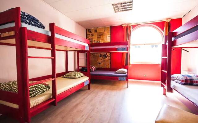 Red Emperor Hostel