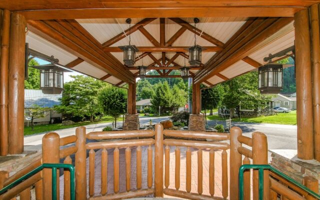 Baskins Creek Condos