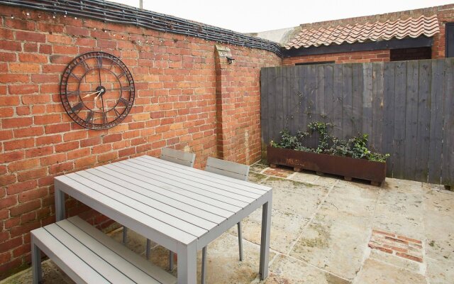 The Courtyard Retreat