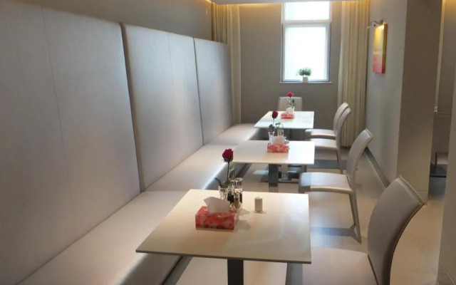 Jinjiang Inn Xining Grand Cross Mojiajie Hotel