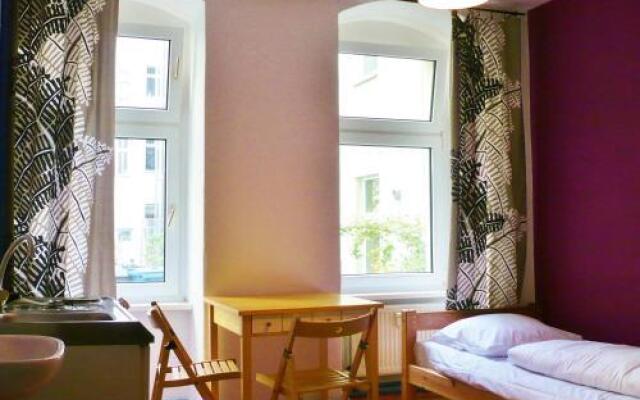 Lette'm Sleep Hostel Berlin