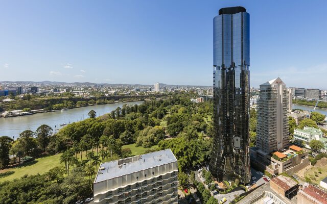 Oaks Brisbane on Margaret Suites