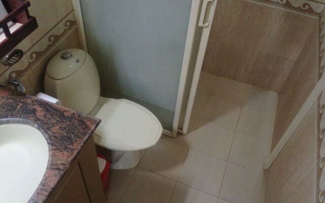 Reds Residency - Homestay
