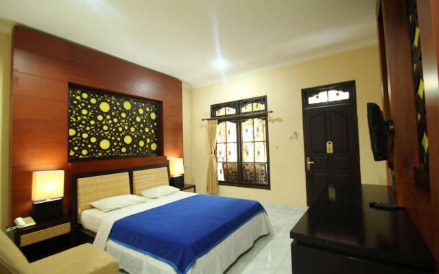 Lusa Hotel