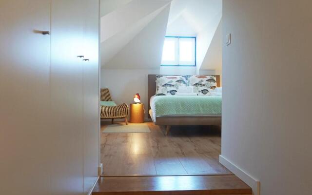 Porto View by Patio 25