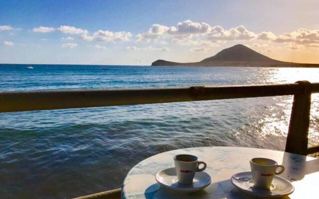 Tejita Seaview Apartment