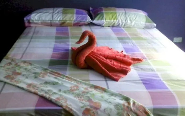 Friendship Budget Hostel