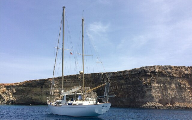 Valletta Grand Harbor Sailing Boat