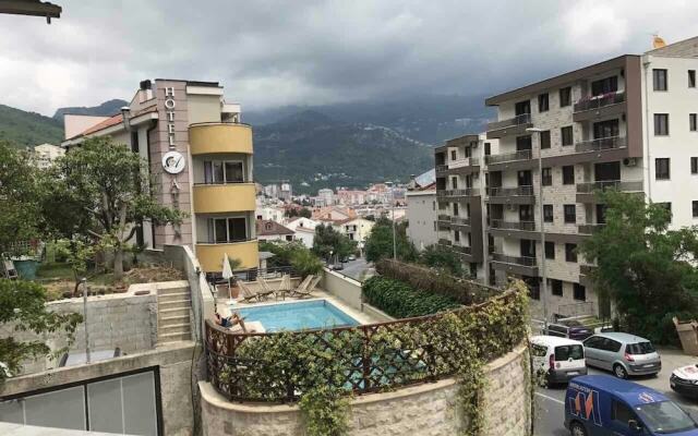 Budva Apartments