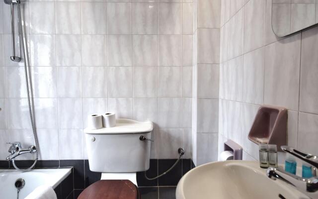 2 Bedroom Apartment - Spacious, Bright & Central - 4