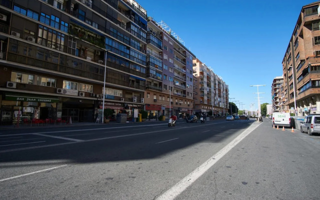 Arjona Riverside Central Deluxe by Valcambre