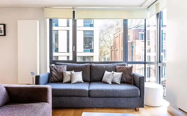 Wonderful Holborn Apartment