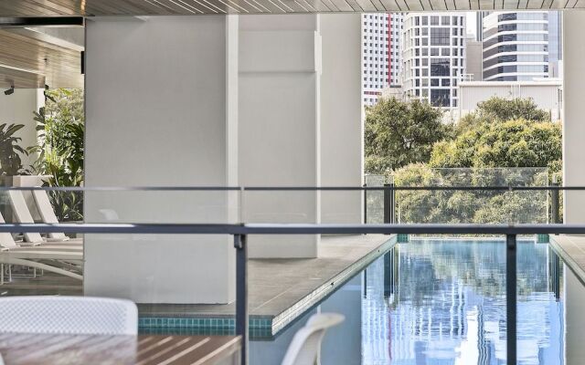 Hope Street Apartments by CLLIX