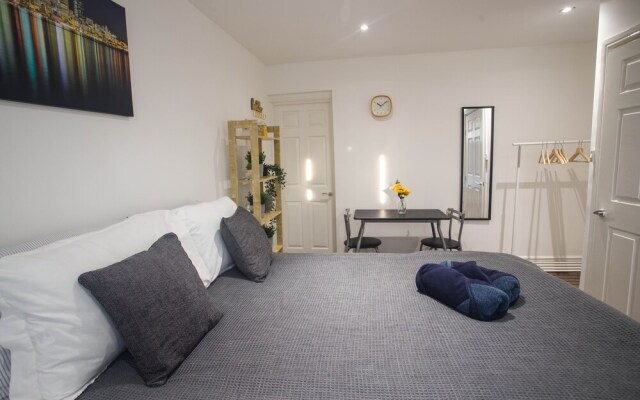 Short Stay Bristol - Stapleton 1 Apartment