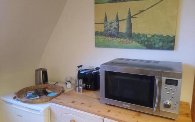 Familiensuite, zwei Zimmer, Mitbenutzung von Küche und Bad