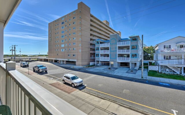 Spacious Wildwood Townhome w/ Covered Balcony