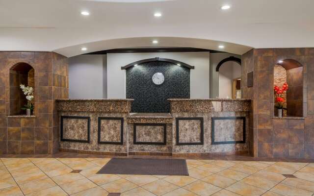 SureStay Plus Hotel by Best Western San Antonio SeaWorld
