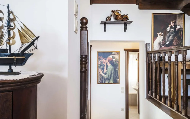 Villa Dionysus