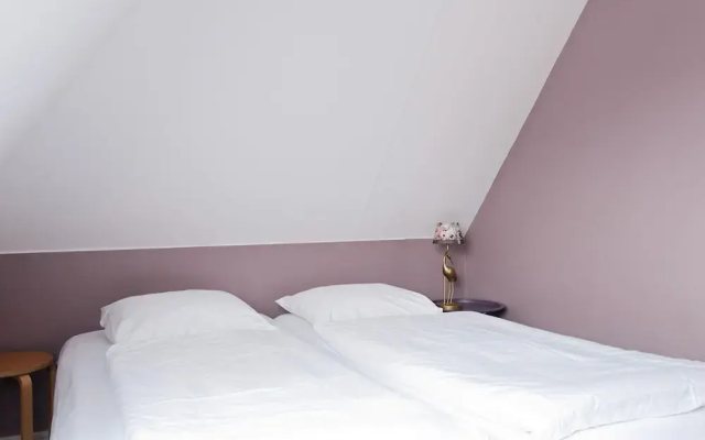 Bungalow in Friesland With Private Spa & Sloop