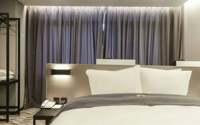 A One Hotel