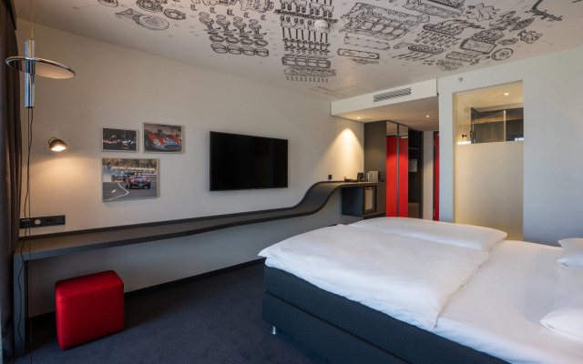 V8 Hotel Köln