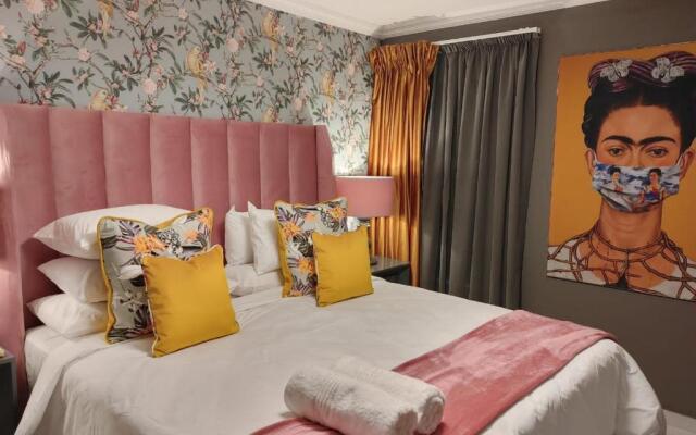 Grafiti Boutique Hotel