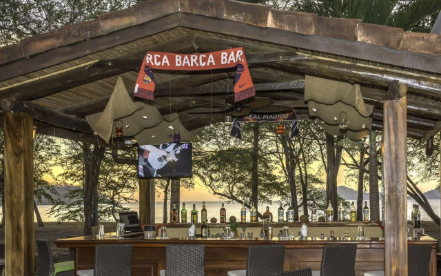 CC Beach Front Papagayo All Inclusive