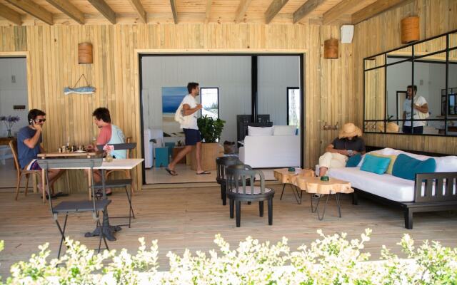 Casa Flor - Adults Only