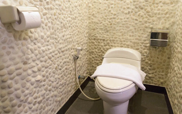 RedDoorz near Waterboom Lippo Cikarang