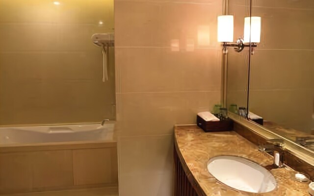 Hong Ji Hua Tian Hotel