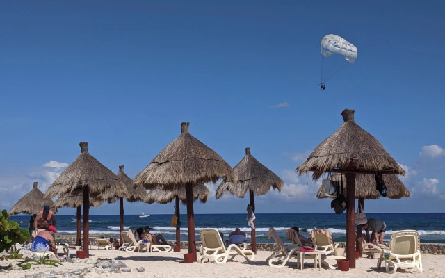 Bahia Principe & Golf Residences (Terrazas Condo)