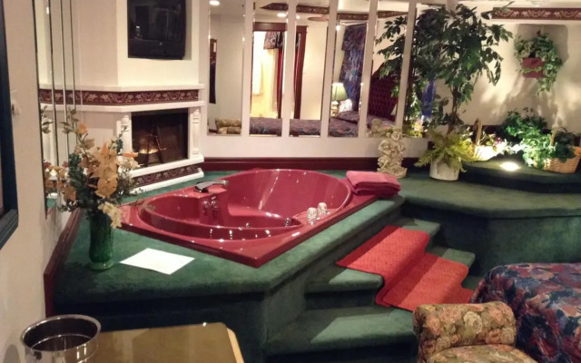 Lakeview Hotel