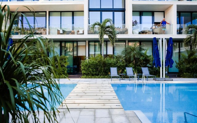 Luxury 3 Bdr Near the Beach - 300meg