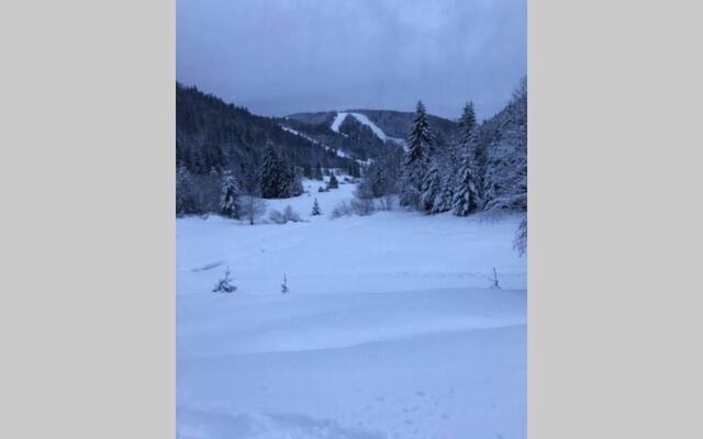 Bel appartement neuf équipé au pied des pistes