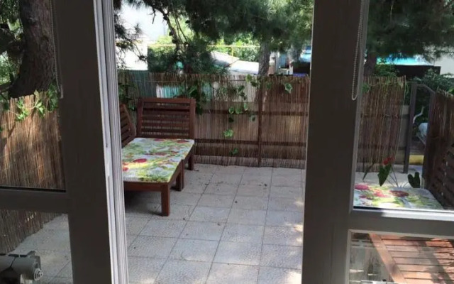 На Вишневой