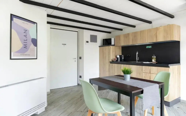 Aprica16 Loft House Milano