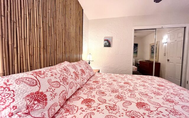 Tiki Ali'i Retreat Breathtaking Island Views